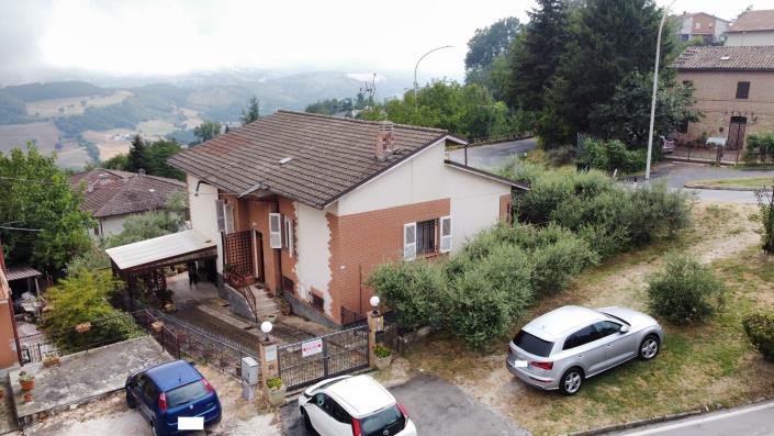 Image No.2-2 Bed House/Villa for sale