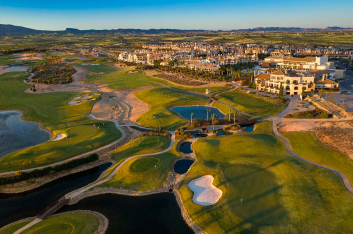 Image No.35-4 Bed Land for sale