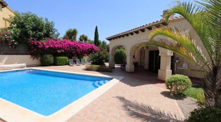 Image No.4-4 Bed Villa for sale