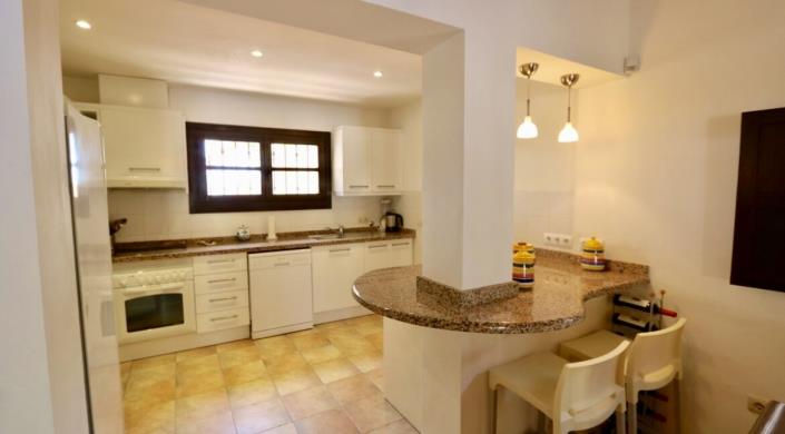 Image No.7-4 Bed Villa for sale