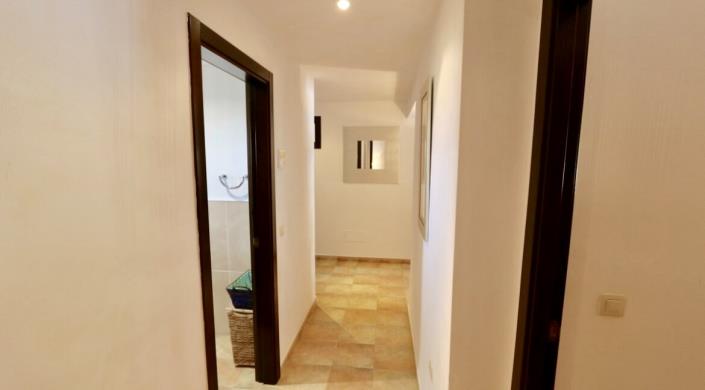 Image No.17-4 Bed Villa for sale