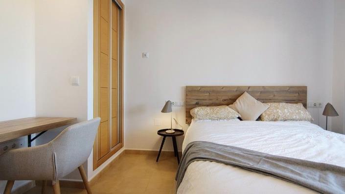 Image No.15-2 Bed Apartment for sale