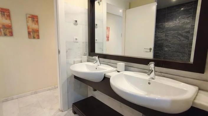 Image No.13-3 Bed Apartment for sale