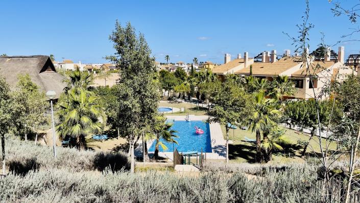 Image No.28-2 Bed Apartment for sale