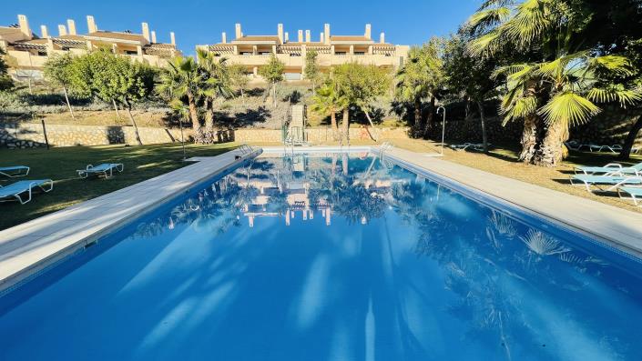 Image No.30-2 Bed Apartment for sale