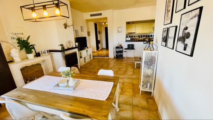 Image No.20-3 Bed Villa for sale