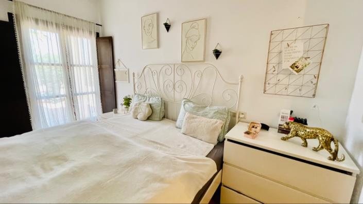 Image No.29-3 Bed Villa for sale