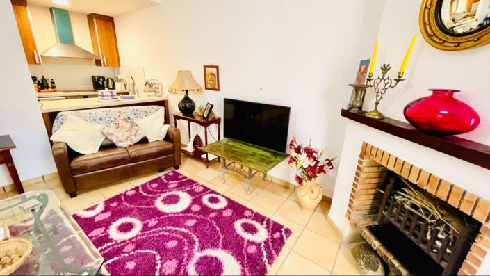 Image No.9-2 Bed Apartment for sale