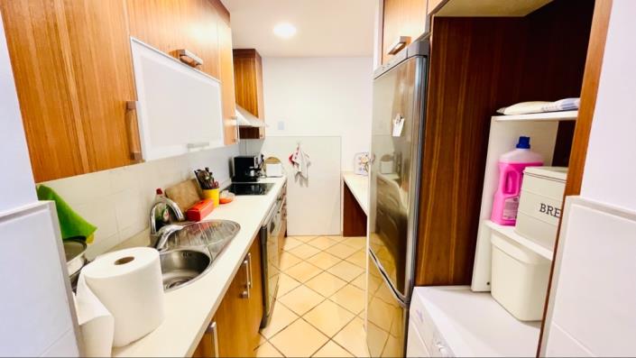 Image No.11-2 Bed Apartment for sale