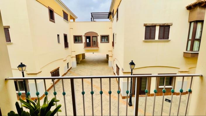 Image No.18-2 Bed Apartment for sale