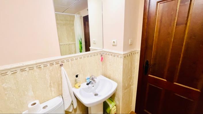 Image No.27-2 Bed Apartment for sale