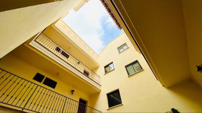 Image No.31-2 Bed Apartment for sale