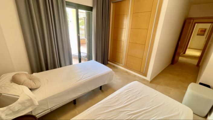 Image No.36-3 Bed Apartment for sale