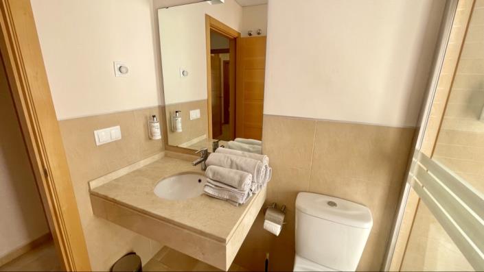 Image No.38-3 Bed Apartment for sale