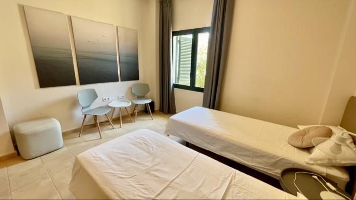 Image No.41-3 Bed Apartment for sale