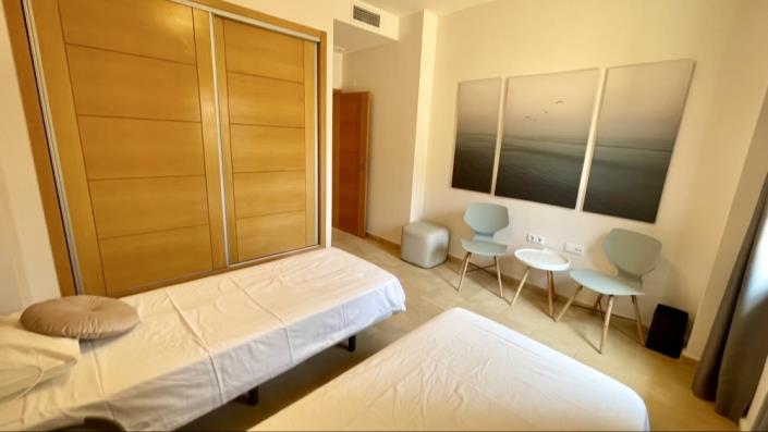 Image No.42-3 Bed Apartment for sale