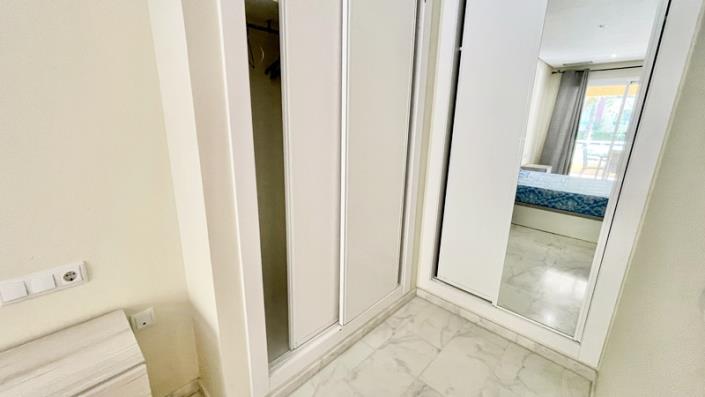 Image No.25-2 Bed Apartment for sale