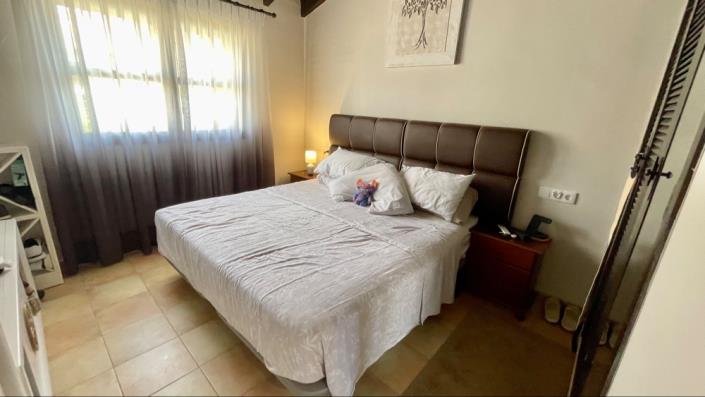 Image No.19-3 Bed Villa for sale