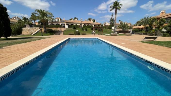 Image No.2-3 Bed Villa for sale