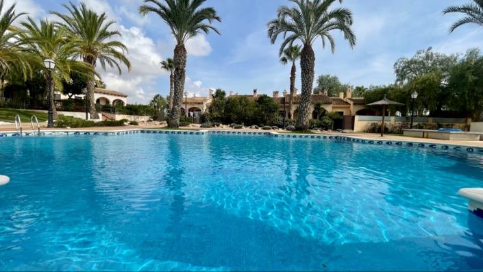 Image No.35-2 Bed Villa for sale