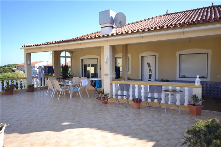 Image No.2-3 Bed Villa for sale