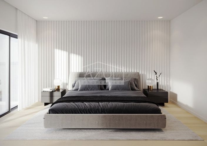 Image No.7-4 Bed Land for sale