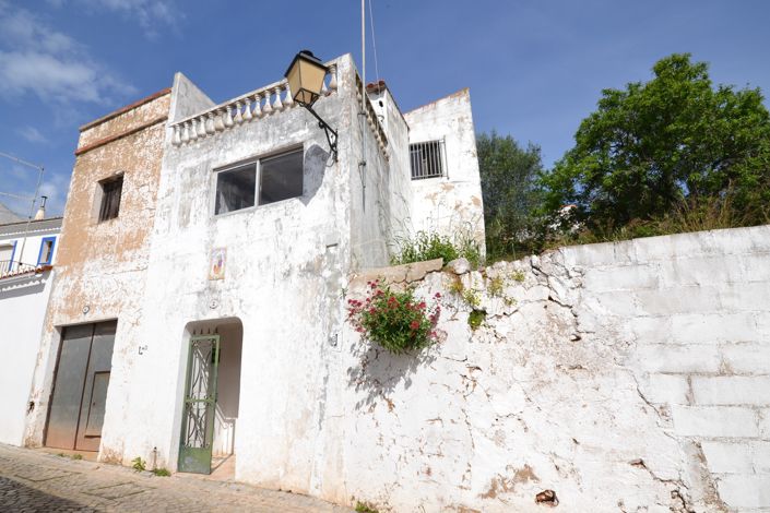 Image No.2-3 Bed Townhouse for sale