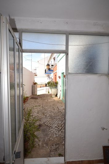 Image No.11-3 Bed Townhouse for sale