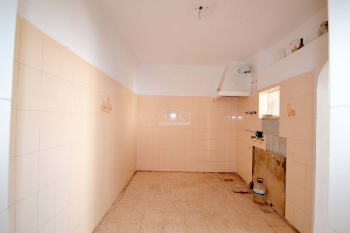 Image No.13-3 Bed Townhouse for sale