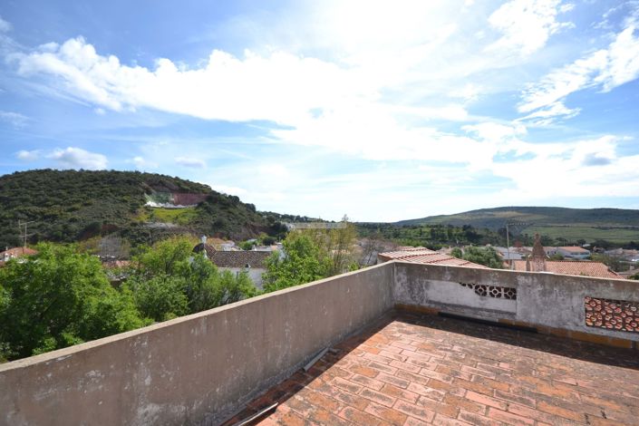 Image No.3-3 Bed Townhouse for sale