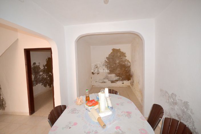 Image No.25-3 Bed Townhouse for sale