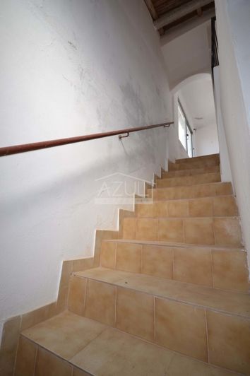 Image No.29-3 Bed Townhouse for sale