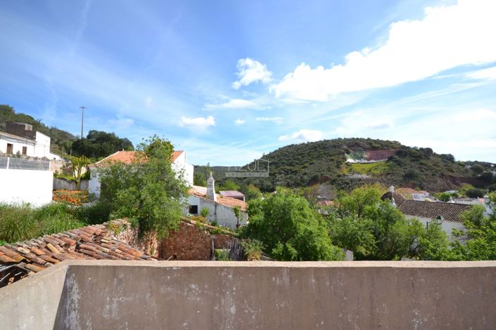 Image No.44-3 Bed Townhouse for sale