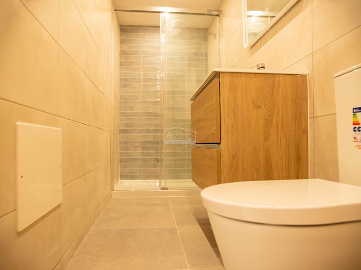 Image No.16-2 Bed Villa for sale