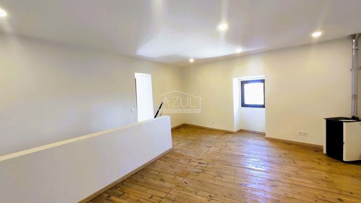 Image No.4-2 Bed Villa for sale