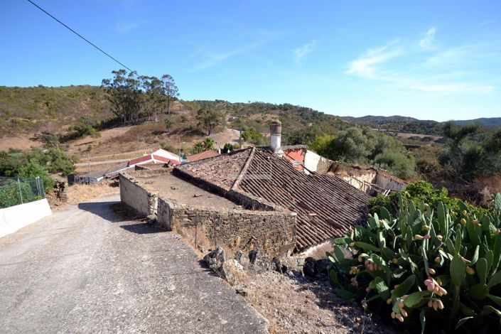 Image No.9-4 Bed Plot for sale