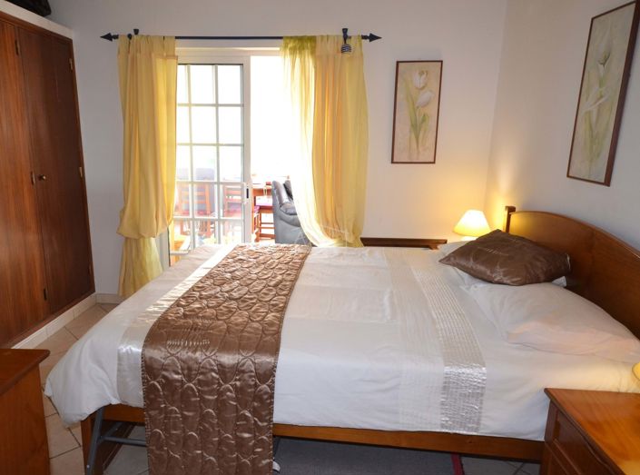 Image No.21-2 Bed Villa for sale