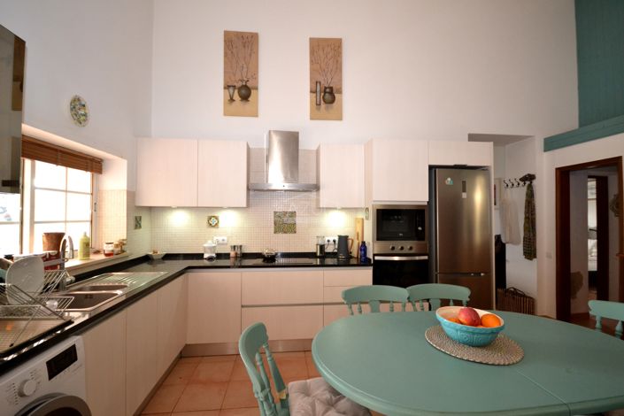 Image No.12-2 Bed Villa for sale