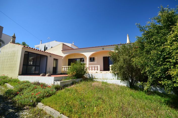 Image No.3-5 Bed Villa for sale