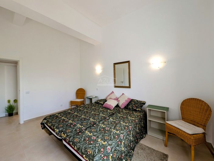 Image No.21-3 Bed Villa for sale