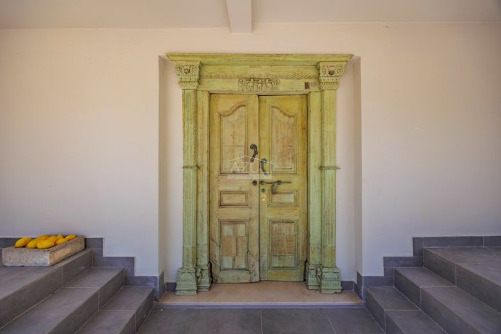 Image No.2-4 Bed Villa for sale