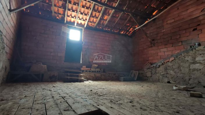 Image No.11-2 Bed Villa for sale