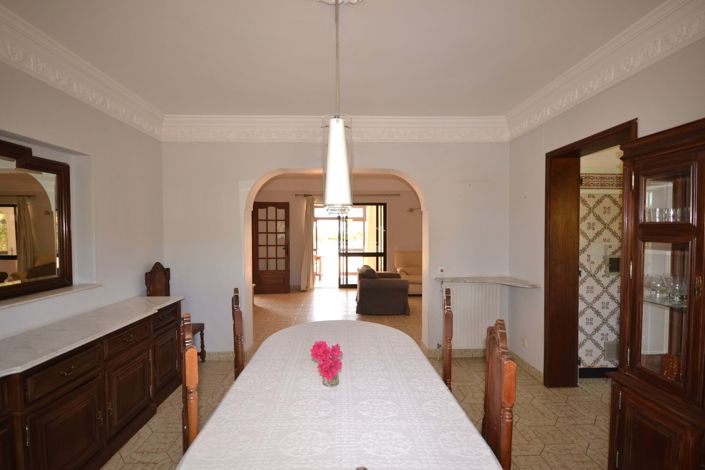 Image No.12-4 Bed Villa for sale