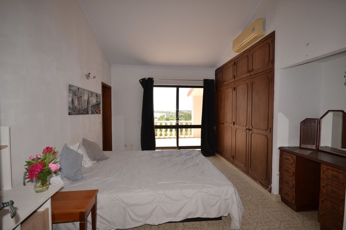 Image No.27-4 Bed Villa for sale