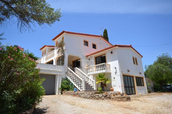 Image No.6-4 Bed Villa for sale