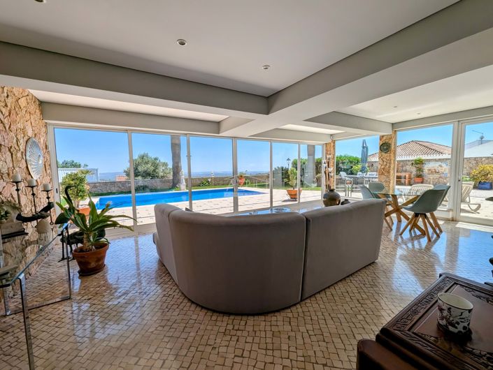 Image No.11-4 Bed Villa for sale