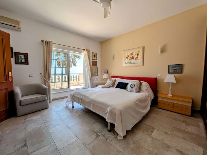 Image No.26-4 Bed Villa for sale