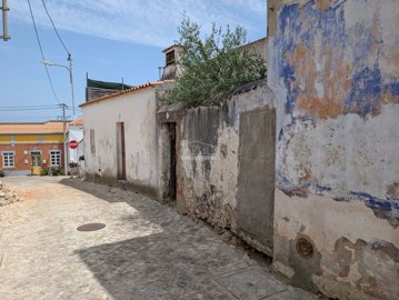 2425-353277-1254606e3c95c5e5ce938638595c7f664