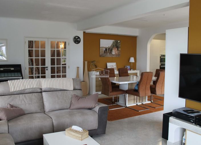 Image No.7-5 Bed Villa for sale