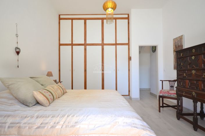 Image No.26-2 Bed Villa for sale